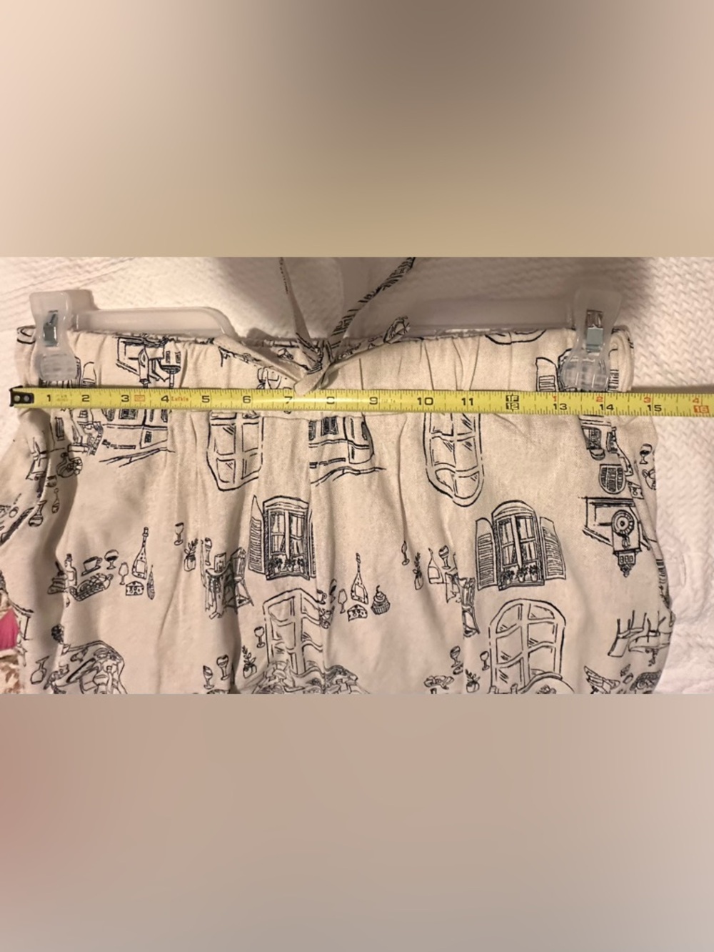 Blu Pepper Cream Wide-Leg Jumpsuit with Black Architectural Print - Picture 5 of 10